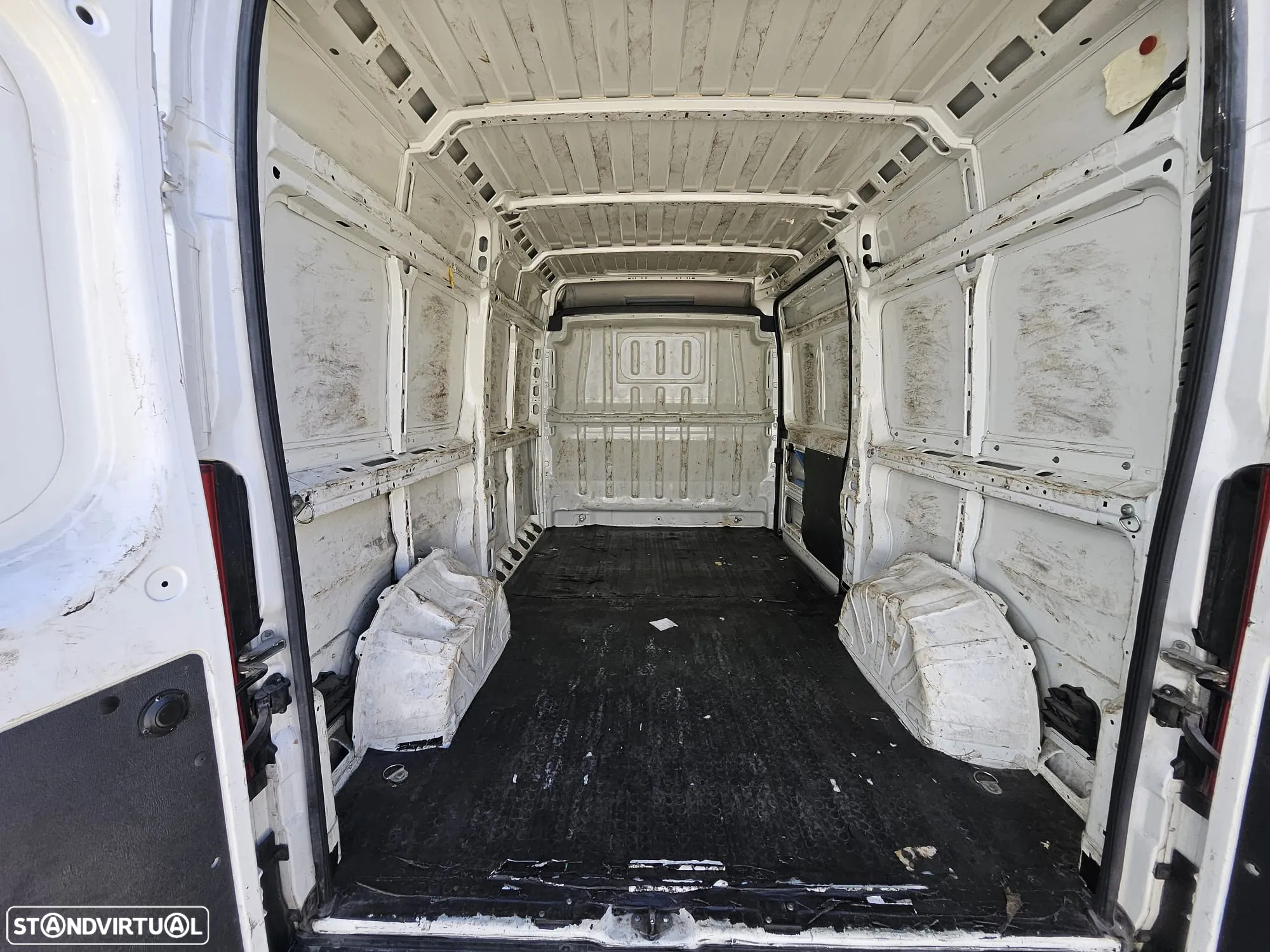 Peugeot Boxer L2H2 2.2BlueHDI 140cv - 6