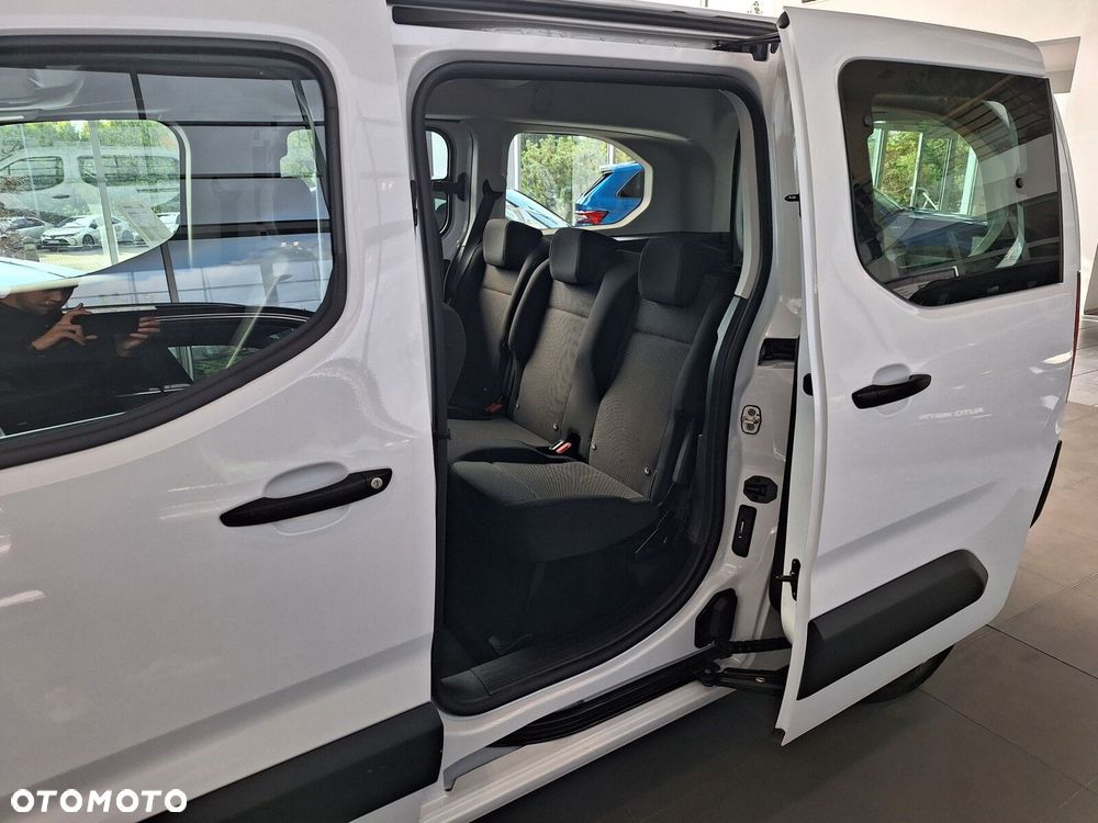 Toyota Proace City Verso Long 1.5 D-4D Combi - 18