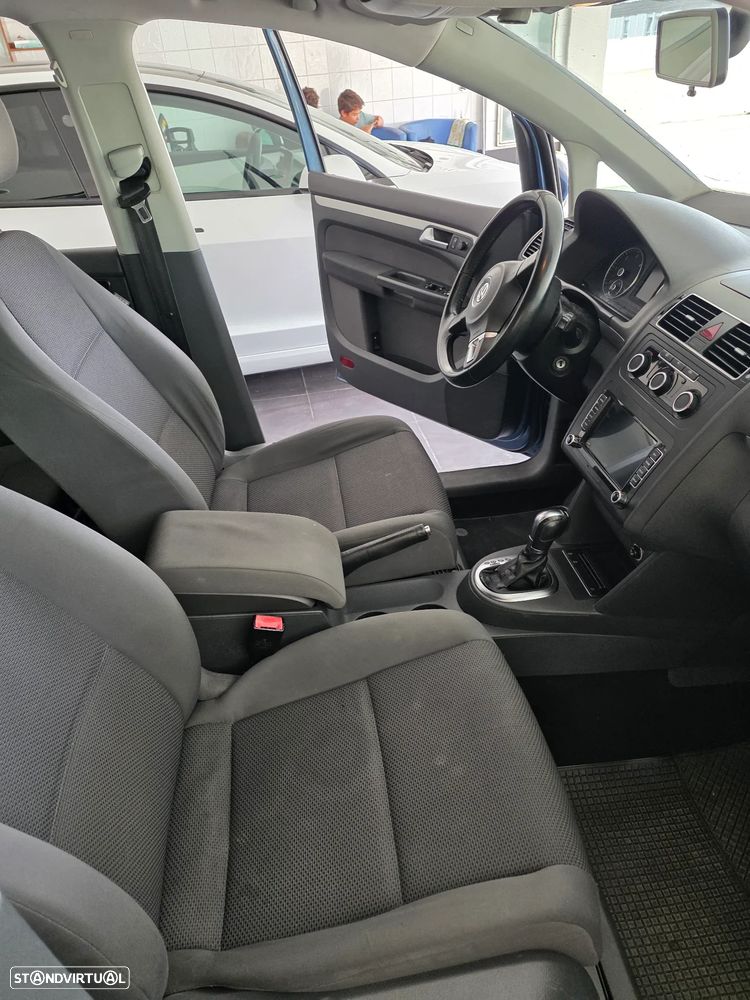 VW Touran - 11