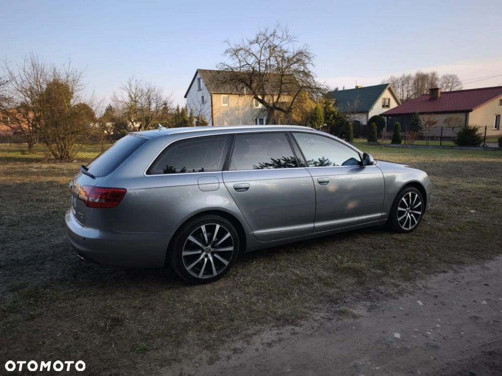 Audi A6 Avant - 4