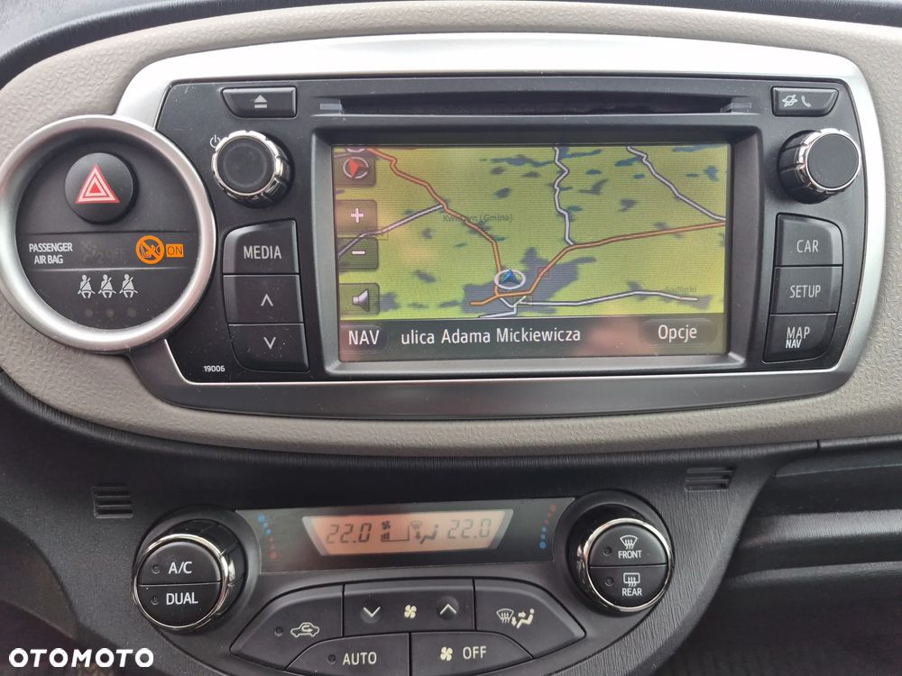 Toyota Yaris 1.33 Prestige - 17