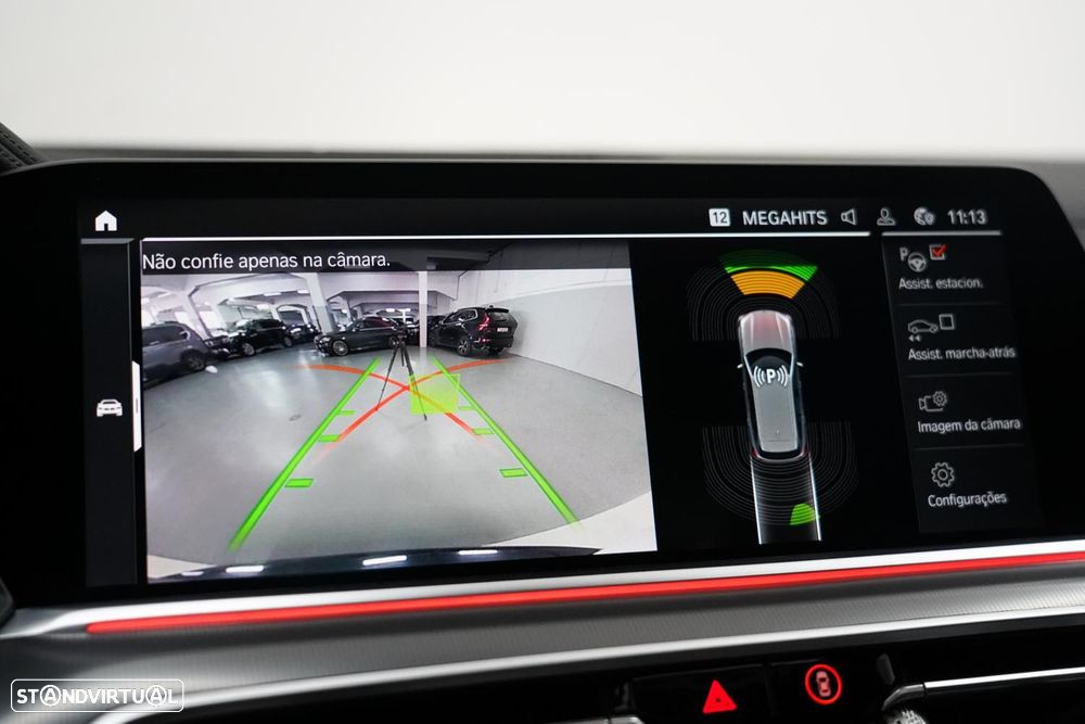 BMW X5 45 e xDrive Pack M 50 anos - 16