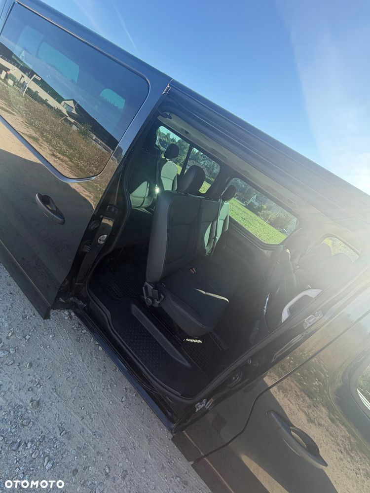 Opel Vivaro L2H1 2.9t Elegance - 3