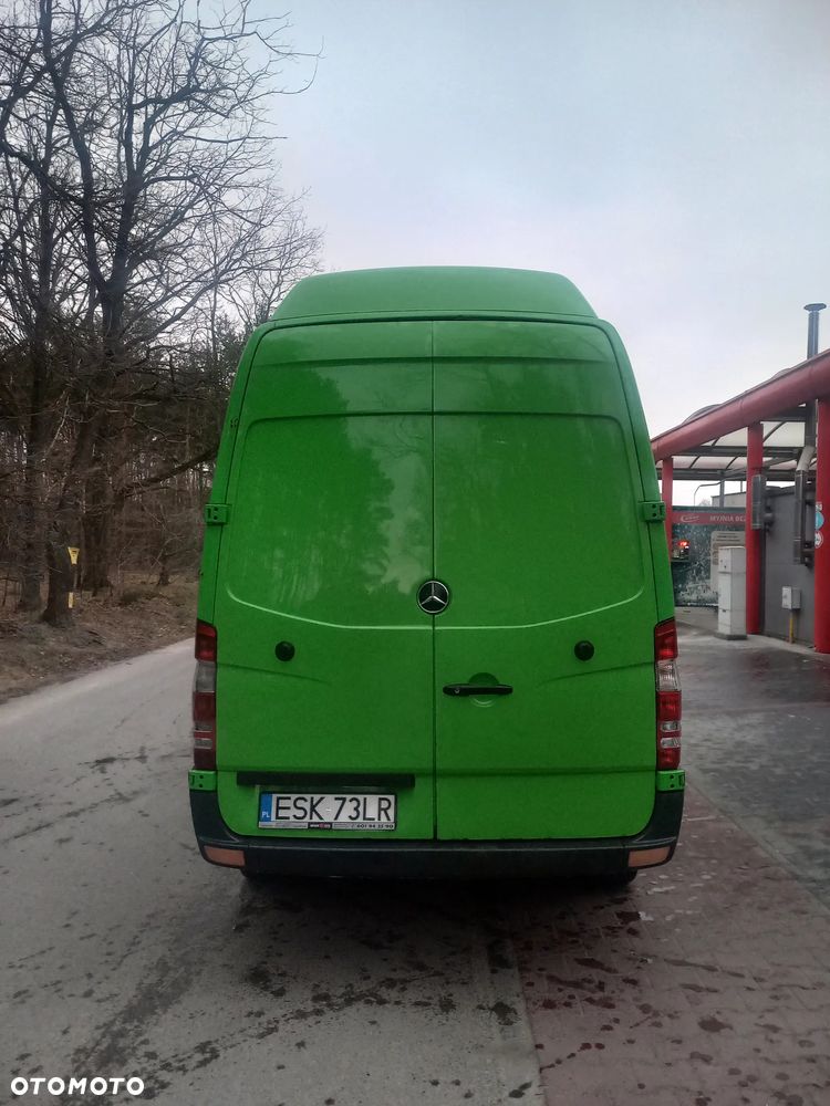 Mercedes-Benz Sprinter 906 311 - 3