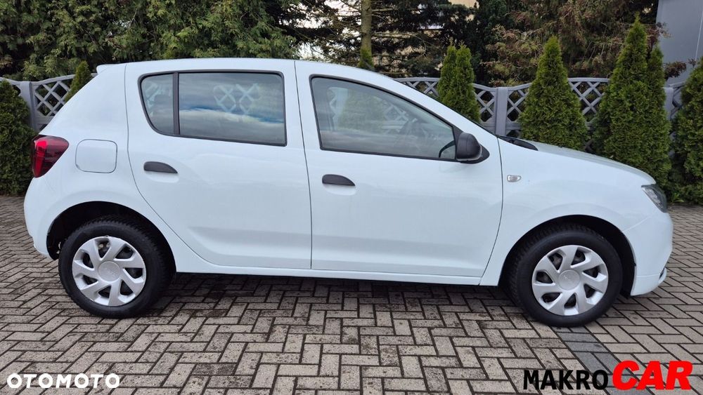 Dacia Sandero - 11