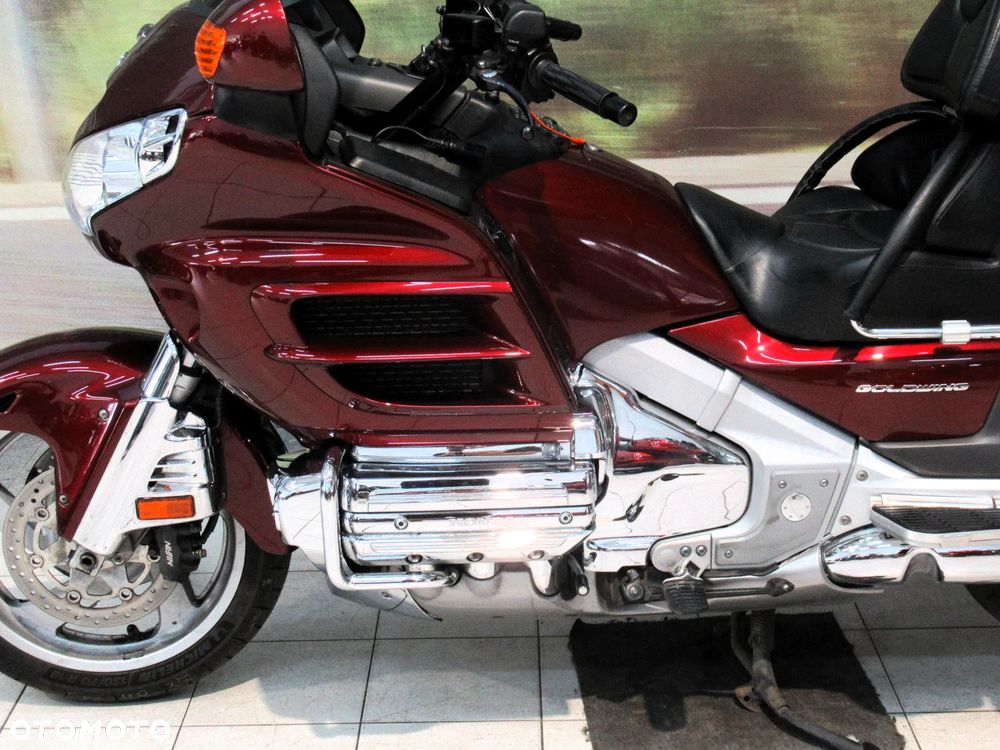 Honda GL - 16