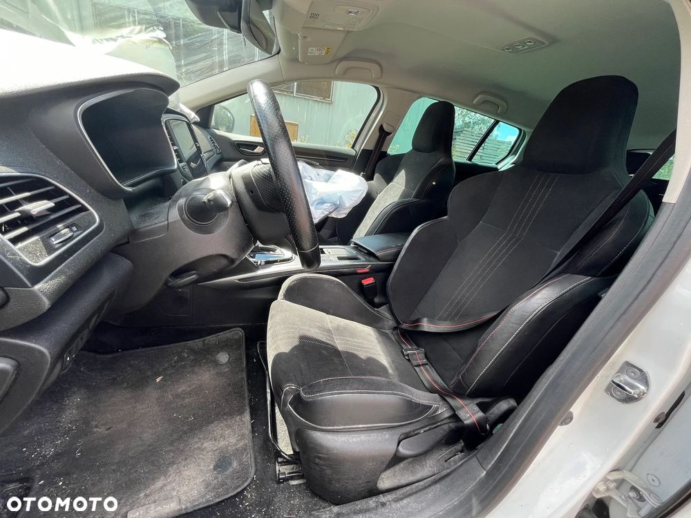 Renault Megane 1.6 E-TECH Plug-In R.S Line - 7