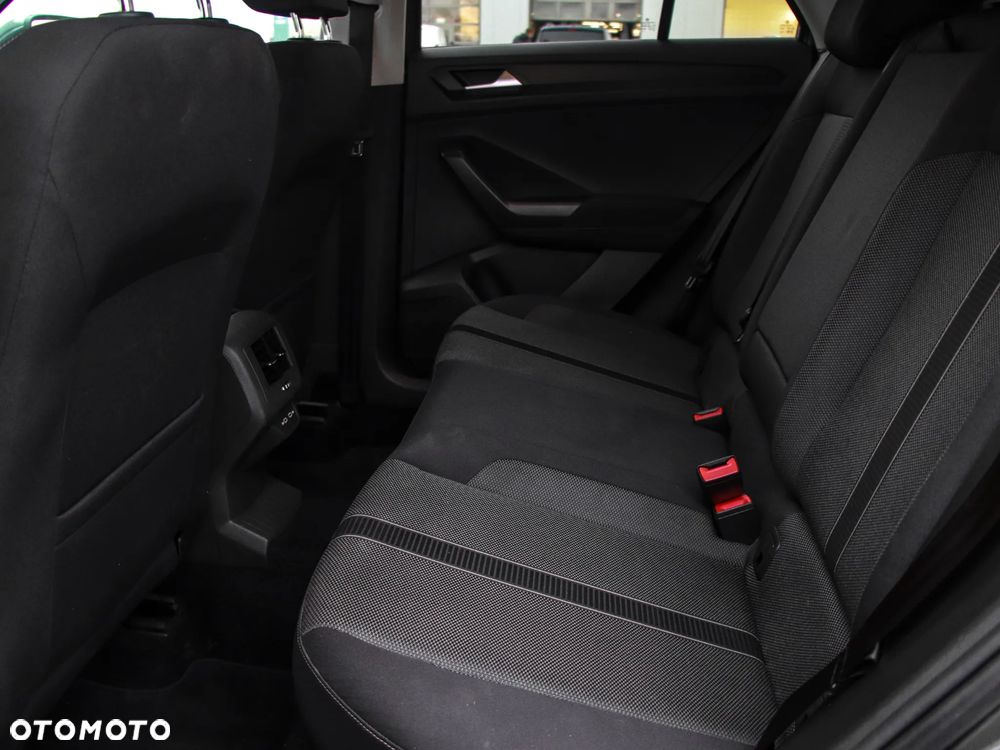 Volkswagen T-Roc 1.5 TSI Special Edition DSG - 11