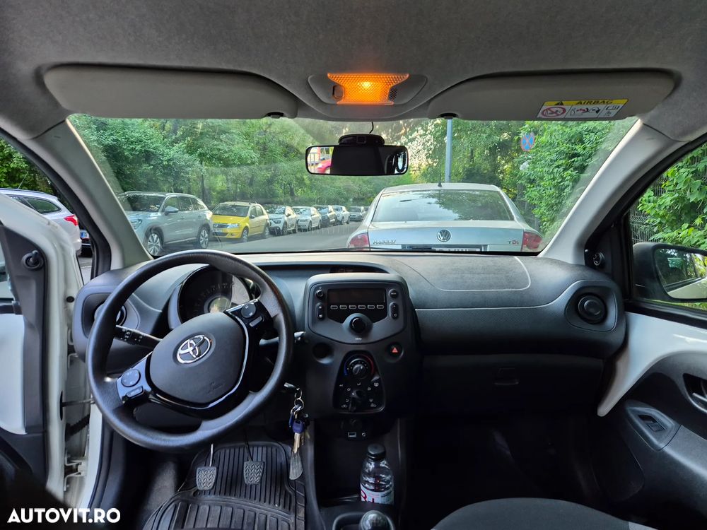 Toyota Aygo 1.0 VVY-I 5 usi X - 11