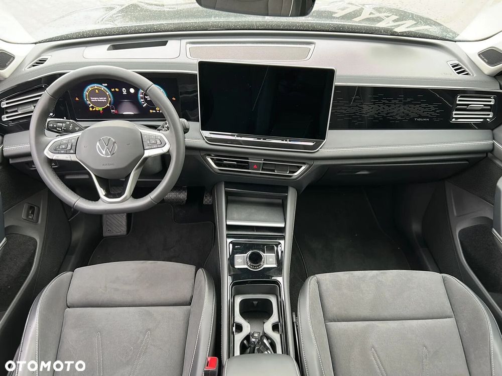 Volkswagen Tiguan - 4