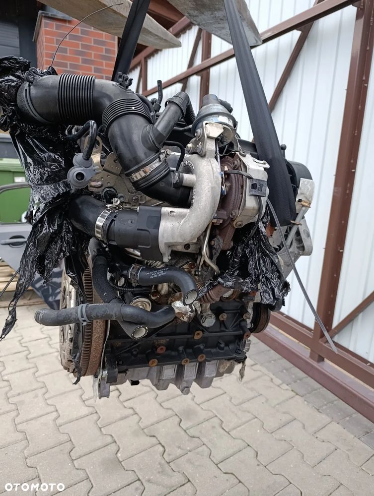 AUDI A3 8P 1.6 TDI SILNIK CAY - 3