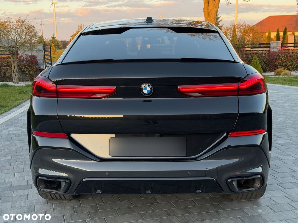 BMW X6 - 11