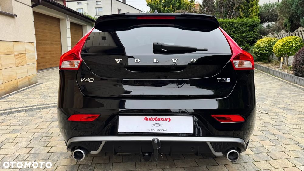 Volvo V40 ver-t3-r-design - 8