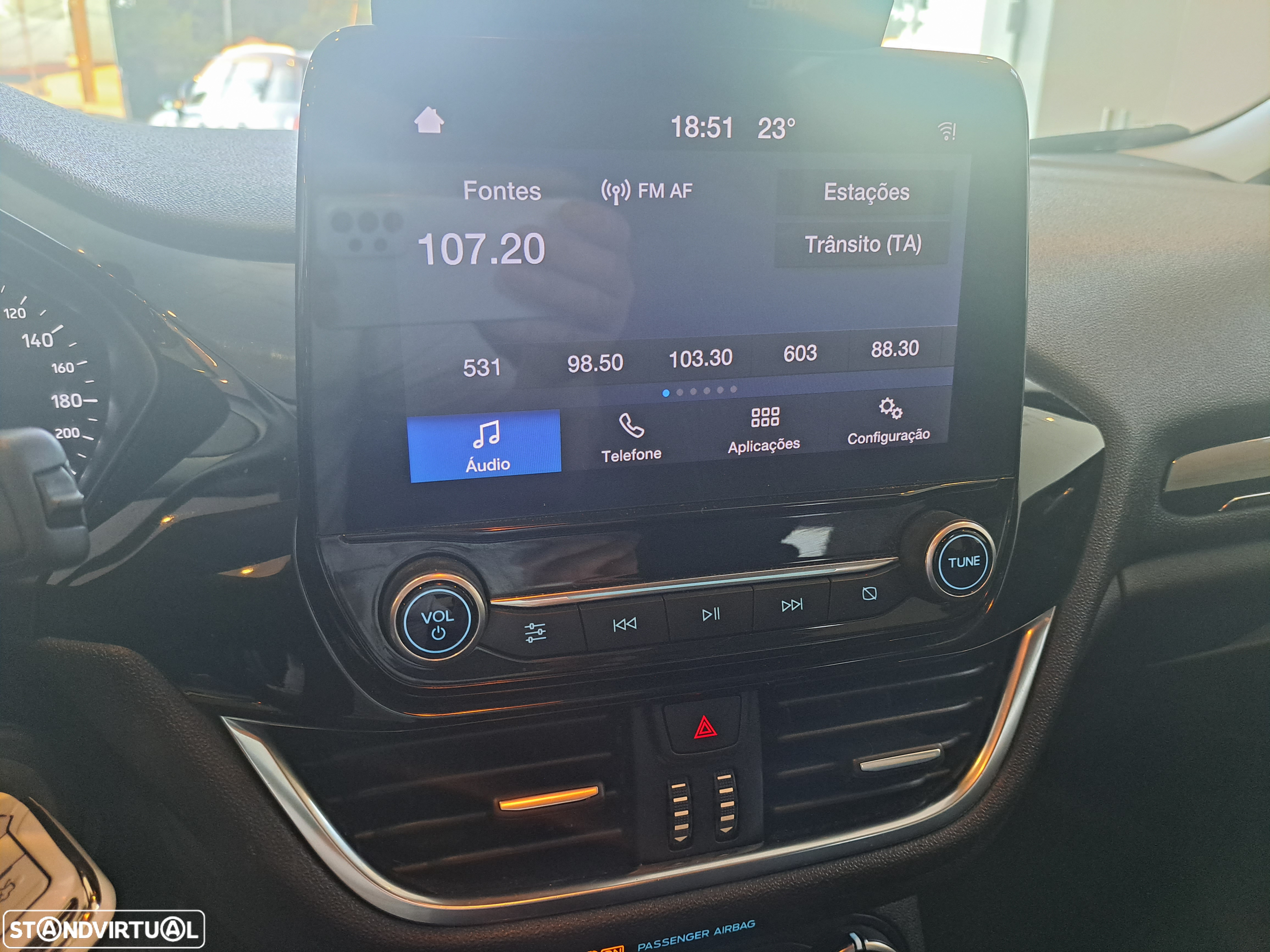 Ford Fiesta - 10