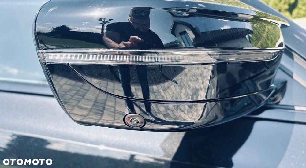 BMW Seria 3 M340i xDrive - 9