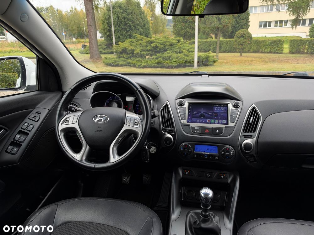 Hyundai ix35 1.6 2WD Fifa World Cup Edition - 5