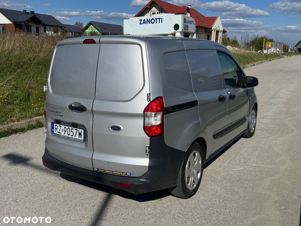 Ford Transit courier - 6