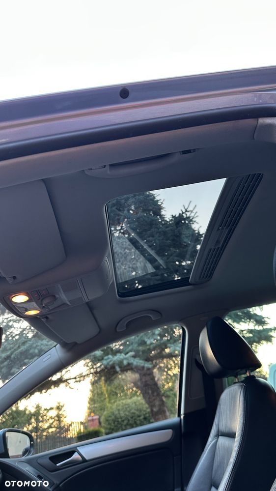 Volkswagen Golf 2.0 TDI 4Mot Highline - 12