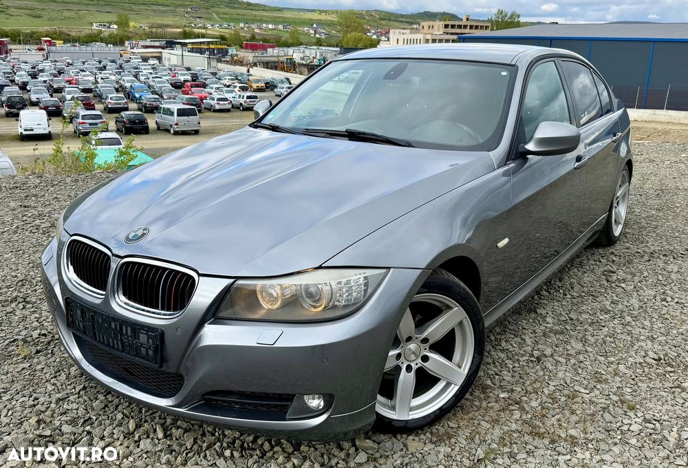 BMW Seria 3 320d DPF Aut. - 9