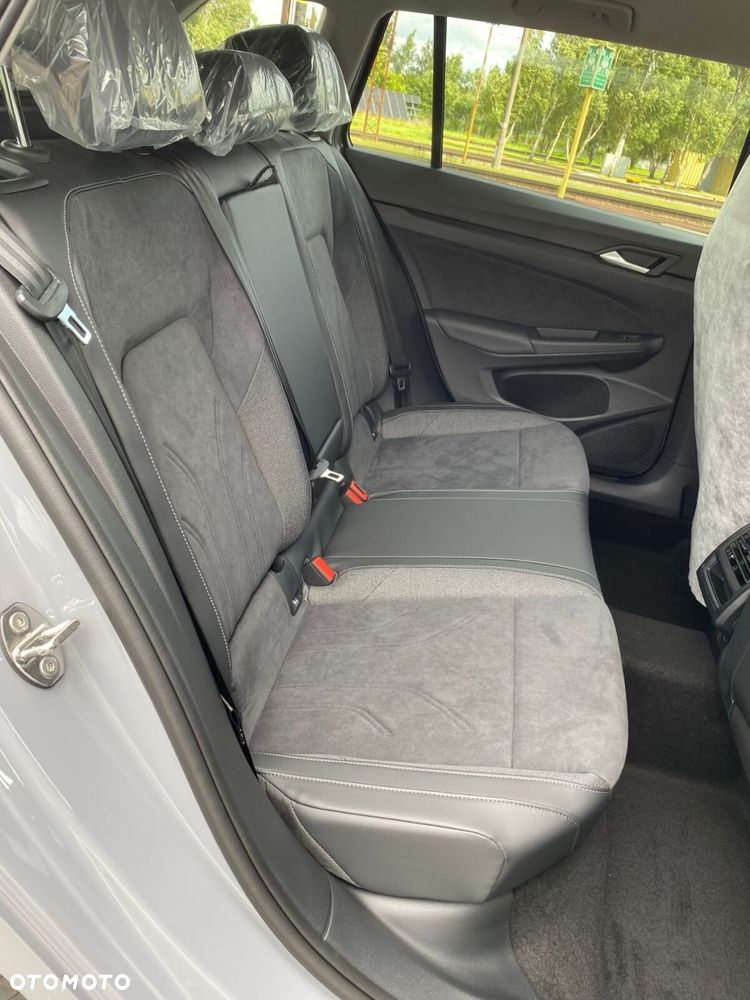 Volkswagen Golf 2.0 TDI Life Plus DSG - 11