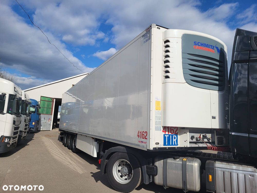 Schmitz Cargobull SCB - 2