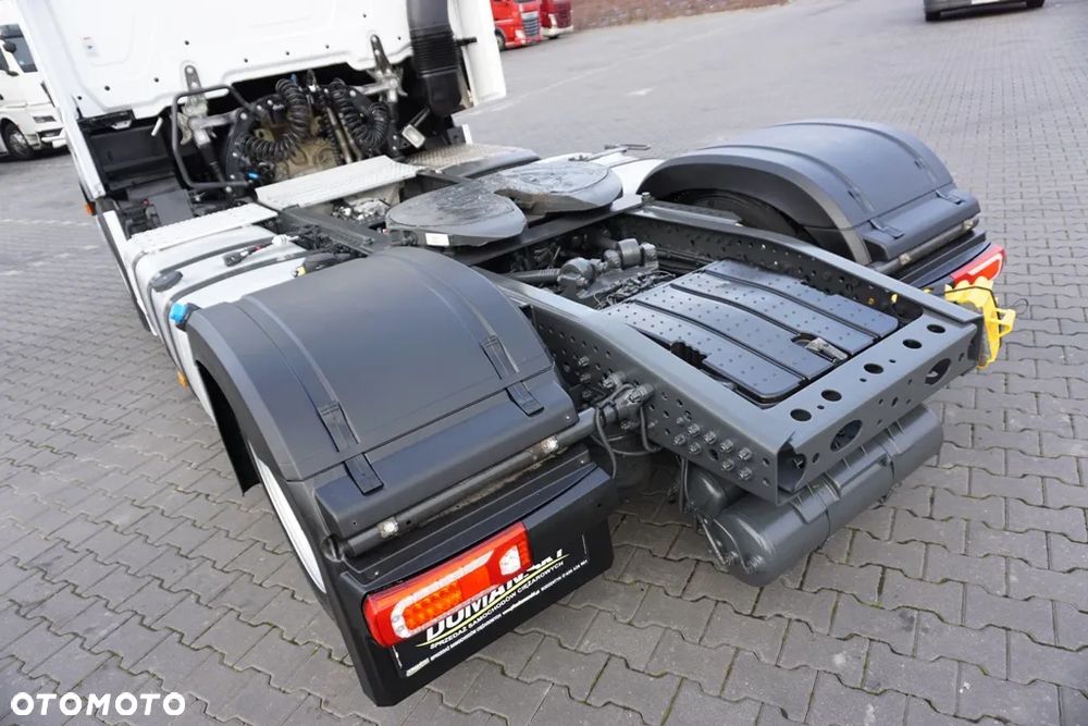 Mercedes-Benz ACTROS / 1851 / EURO 6 / ACC / BIG SPACE - 38