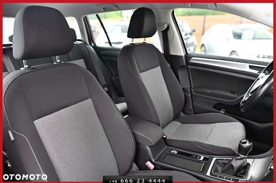 Volkswagen Golf 1.2 TSI BlueMot Comfortline - 22
