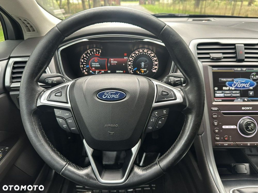 Ford Mondeo - 34
