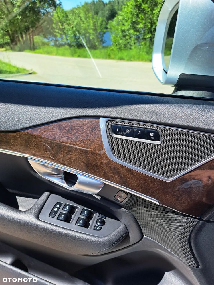 Volvo XC 90 T6 AWD Geartronic Momentum Pro - 16