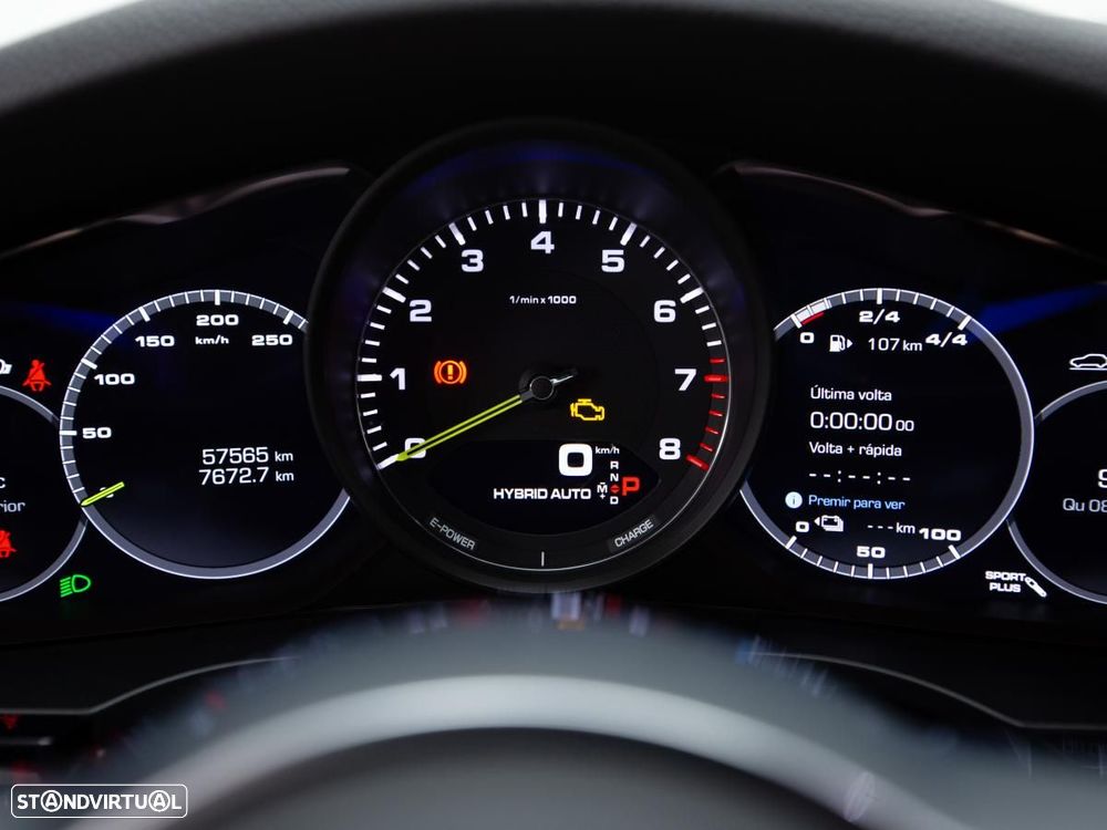 Porsche Cayenne Coupé E-Hybrid - 32