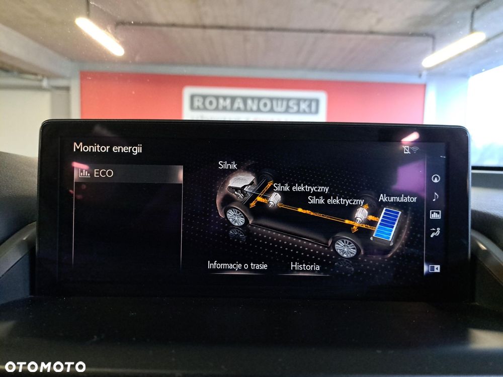 Lexus NX 300h Business Edition AWD - 19