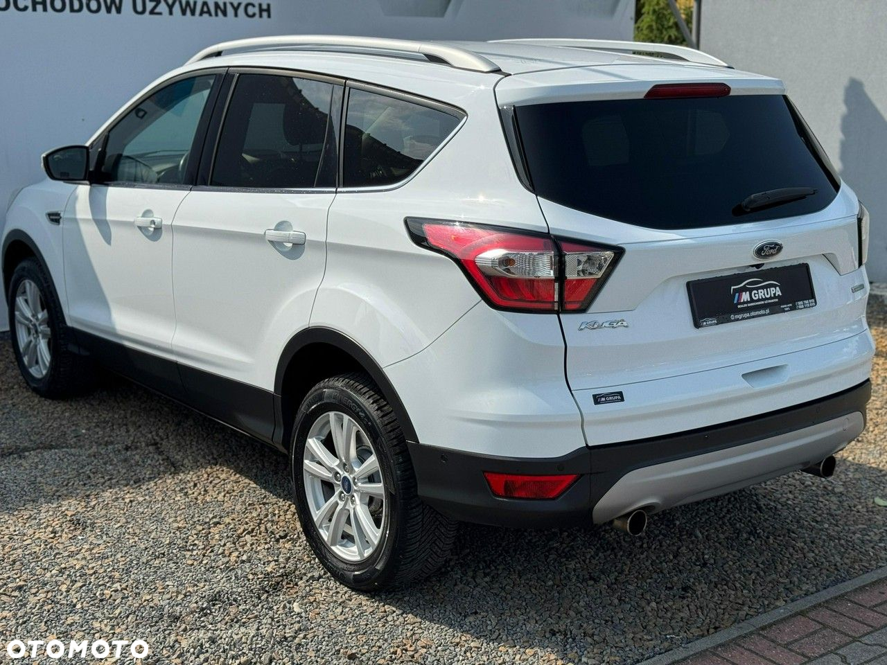 Ford Kuga - 12