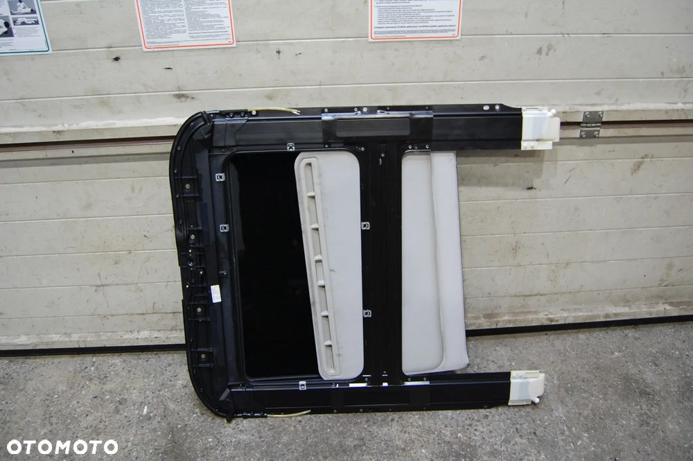 SZYBERDACH AUDI A6 C6 8D0877255C - 1