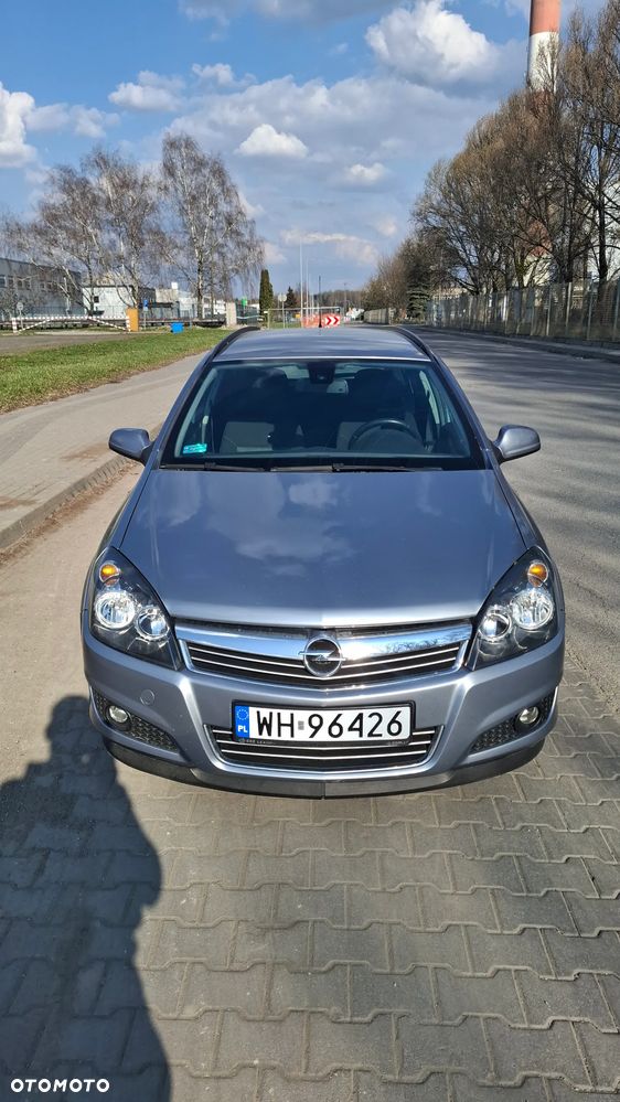 Opel Astra 1.6 Edition 111 Jahre - 3