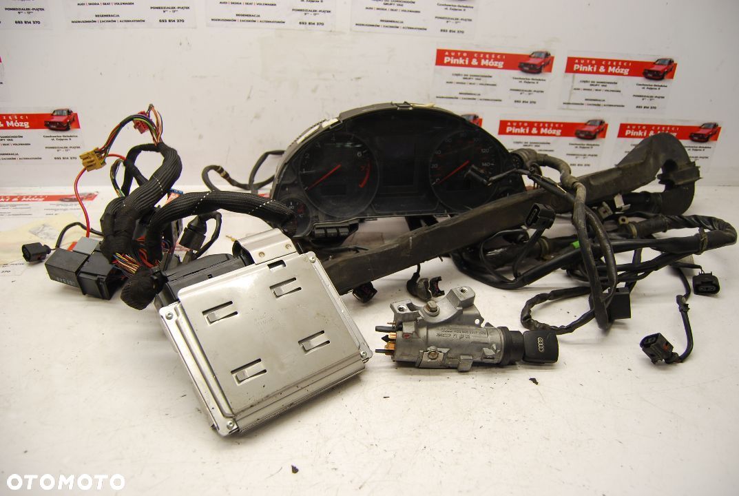 ZESTAW STARTOWY 8E0907411 AUDI A4 B6 2.4 V6 8E0907411 - 1