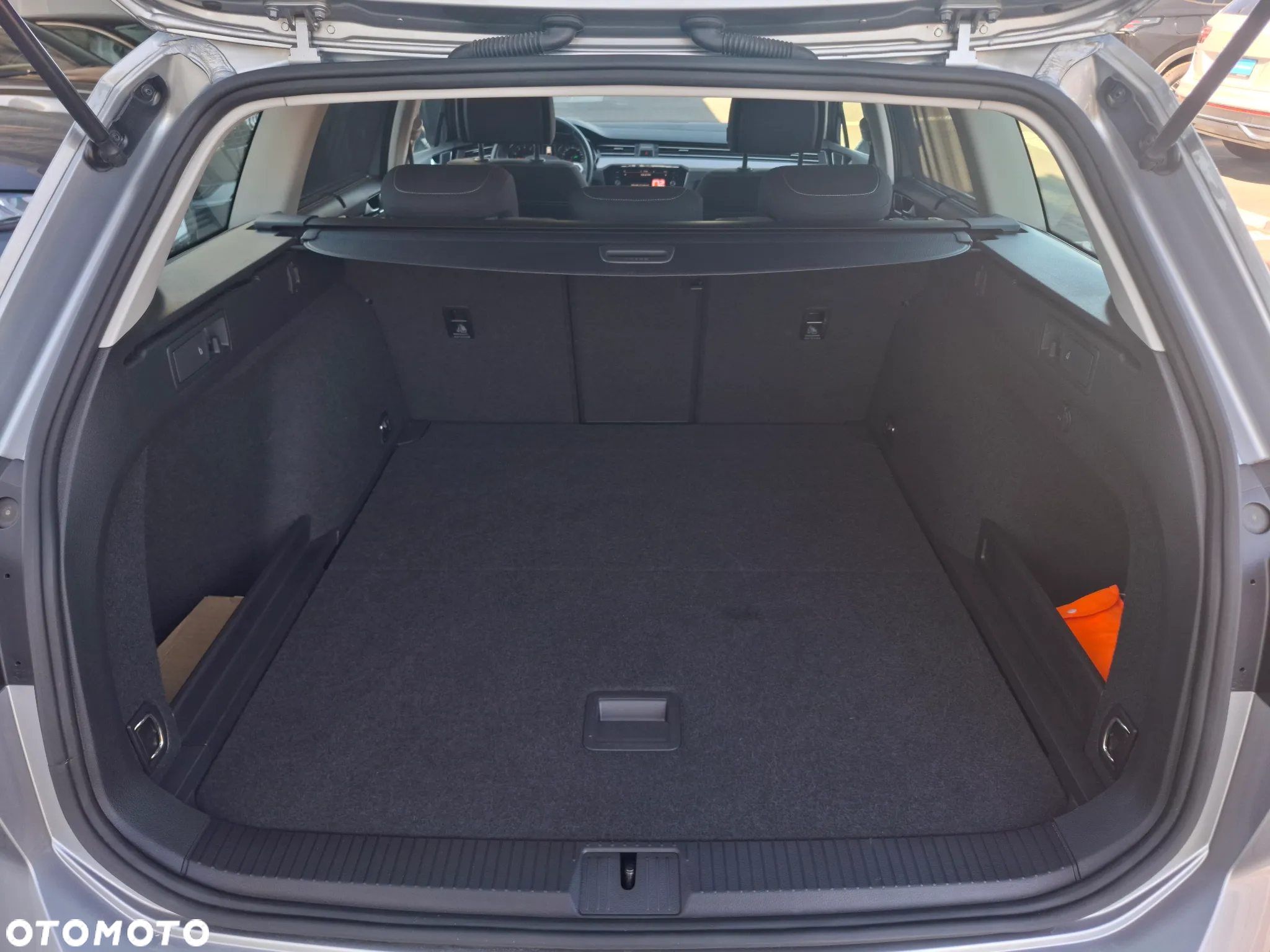 Volkswagen Passat 1.5 TSI EVO Business DSG - 9