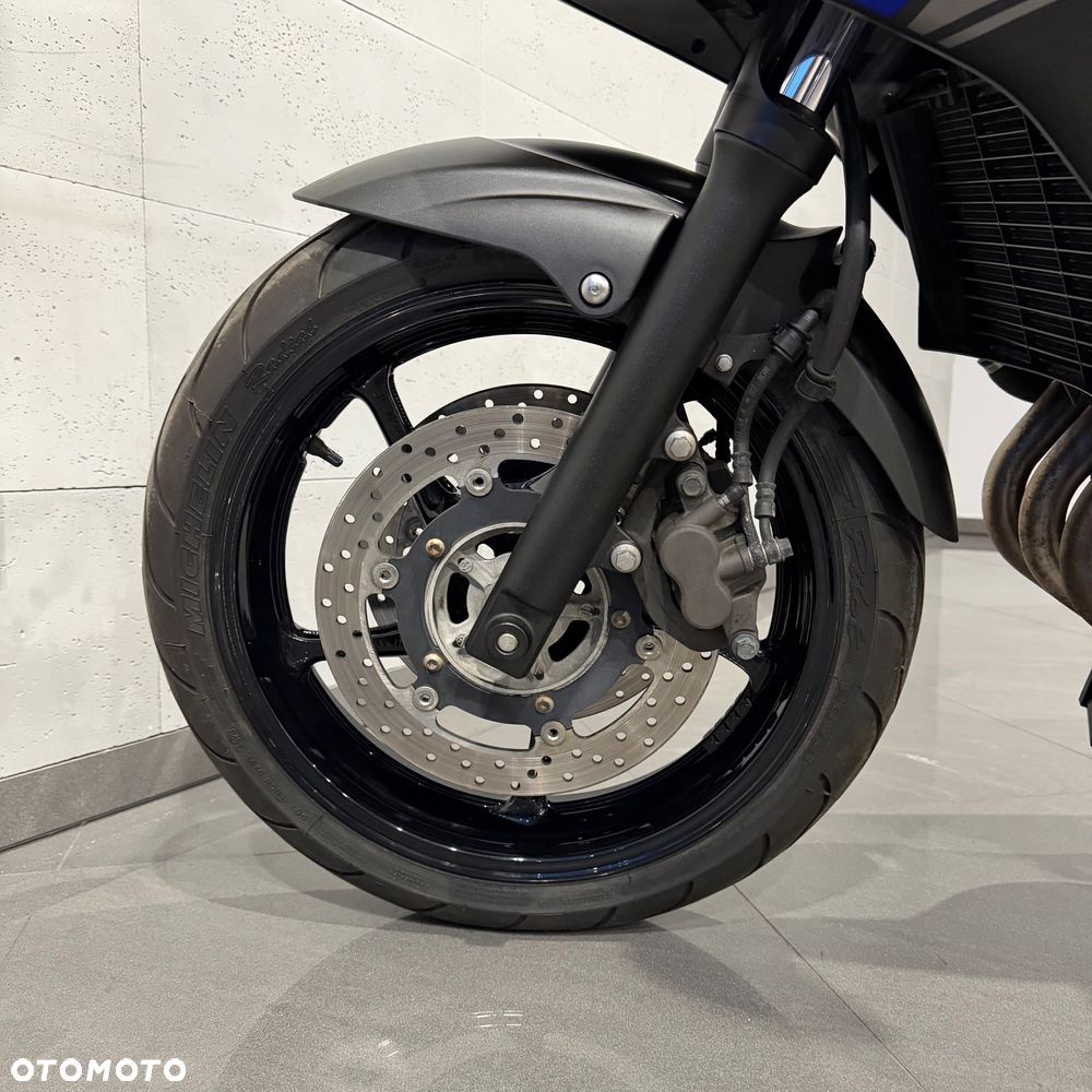 Yamaha XJ - 16