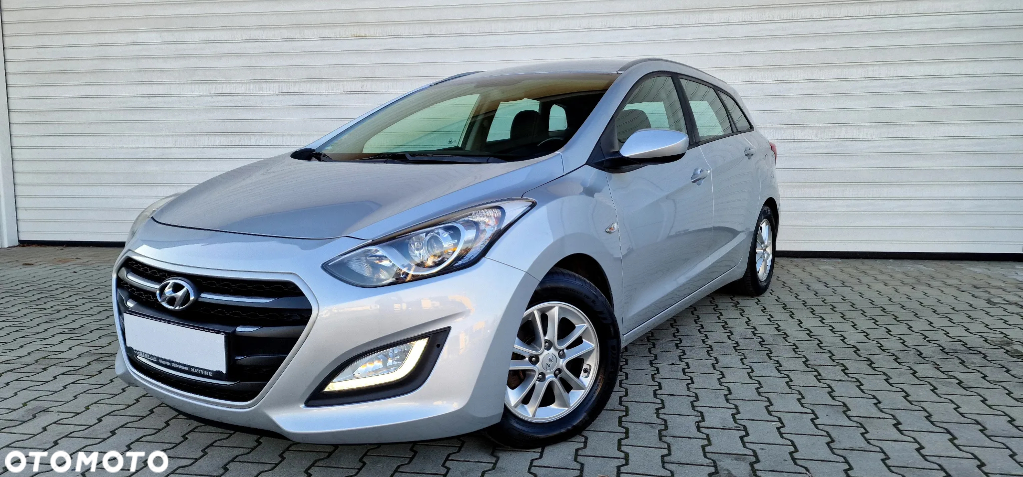 Hyundai i30 1.6 GDI Comfort - 12