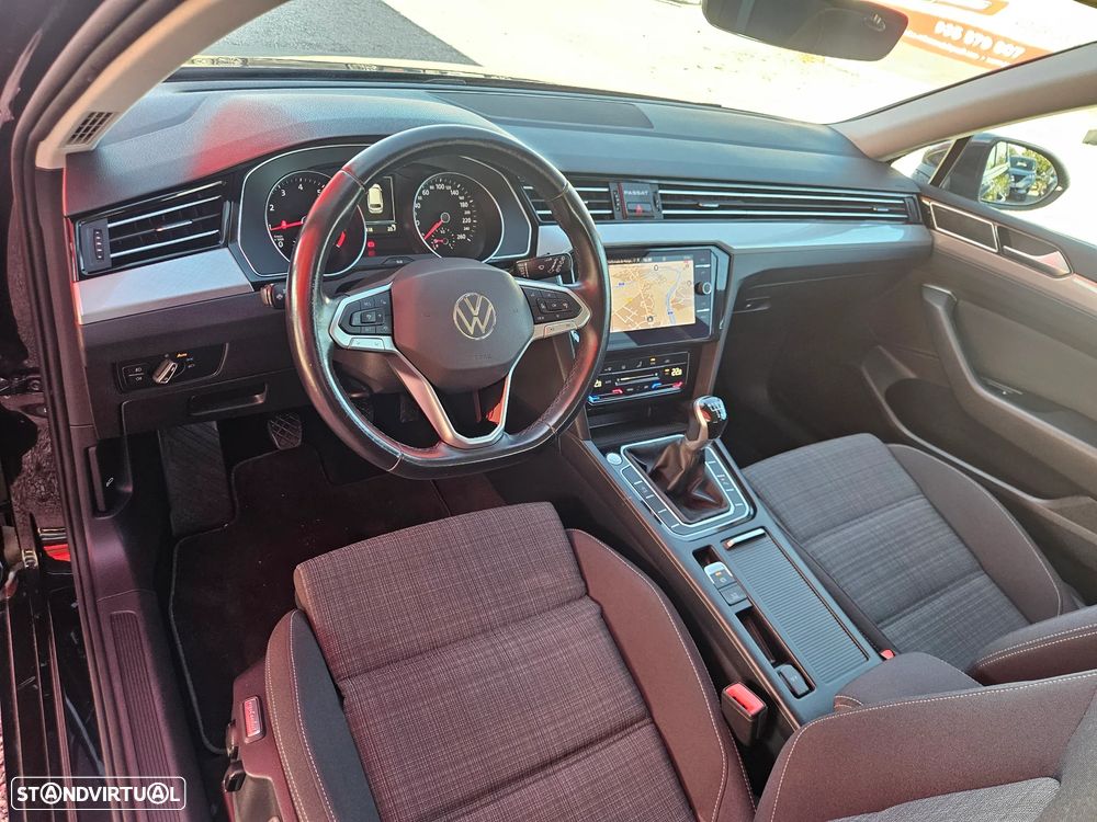 VW Passat 1.5 TSI Business - 11