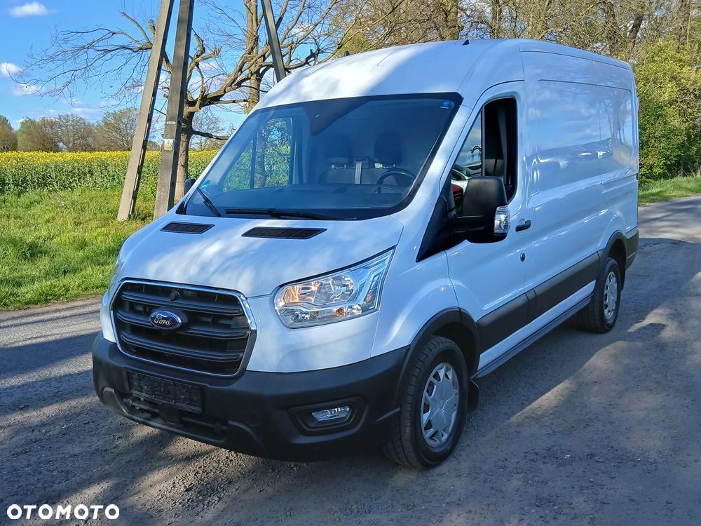 Ford Transit - 1