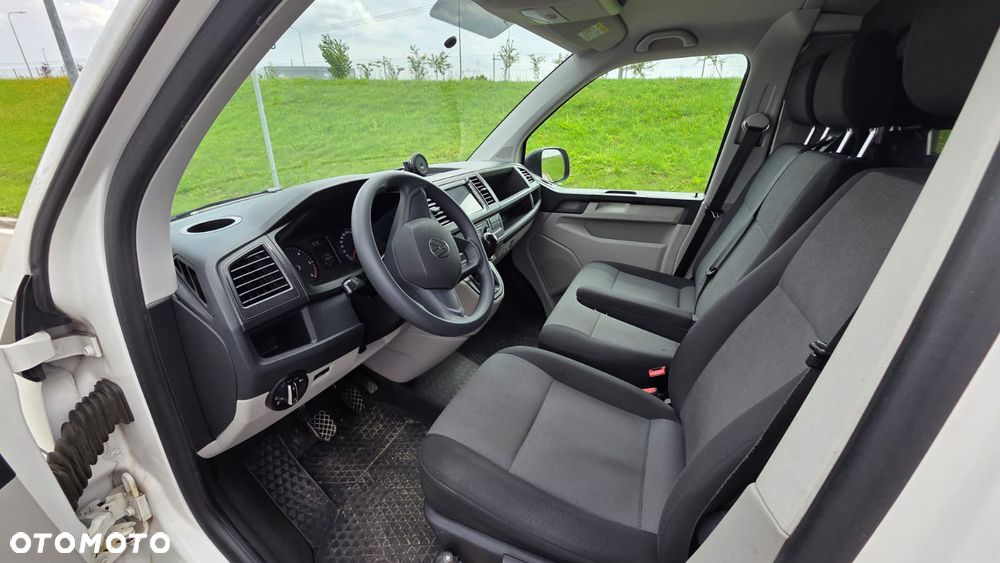 Volkswagen Transporter T6 - 8