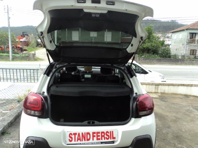 Citroën C3 1.2 PureTech Shine - 7