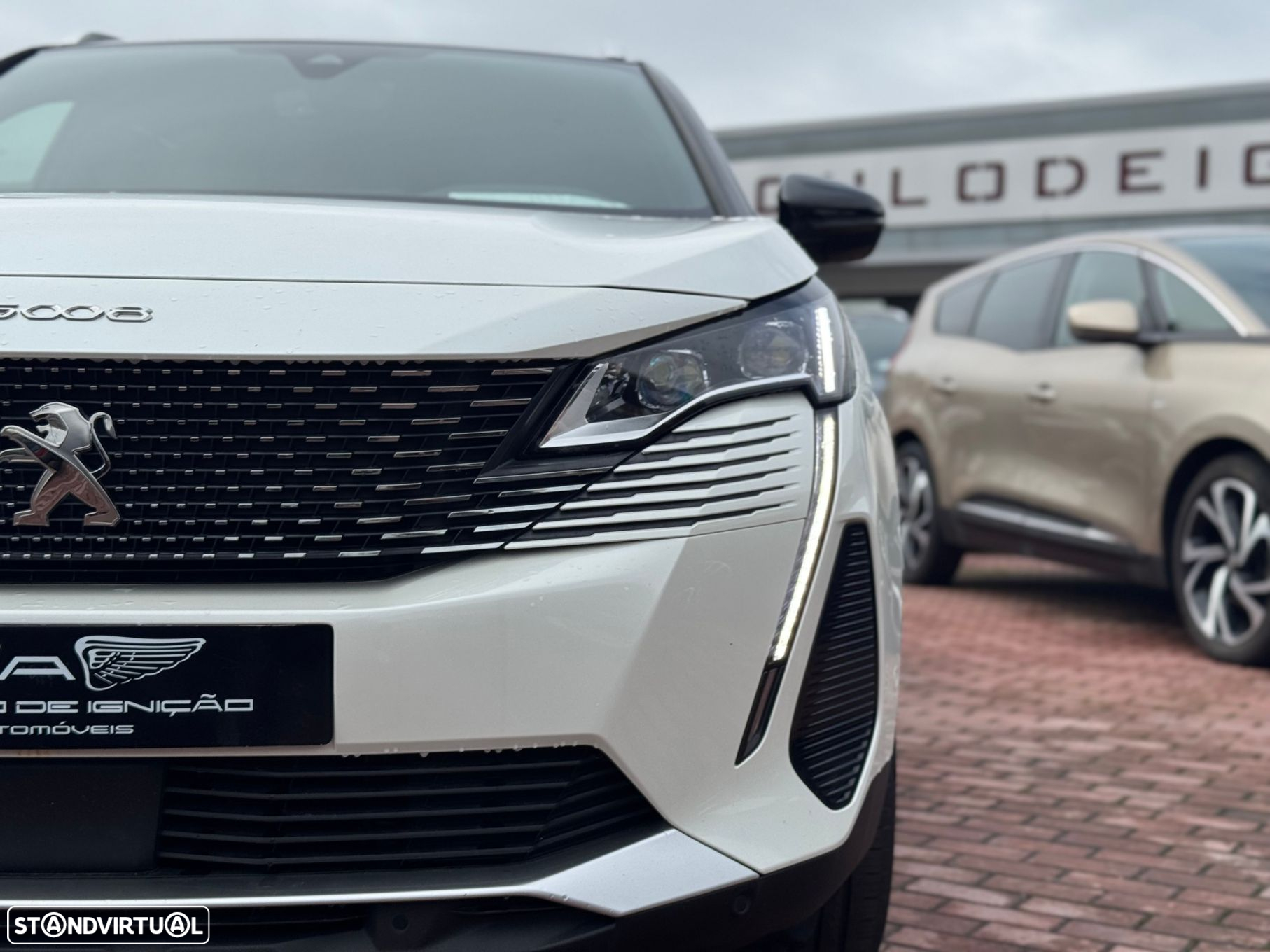 Peugeot 5008 1.5 BlueHDi GT Pack EAT8 - 9