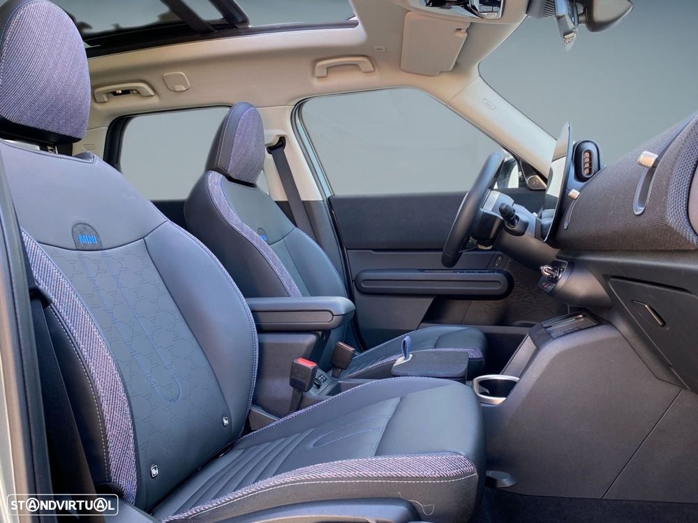 MINI Countryman C Classic L - 18