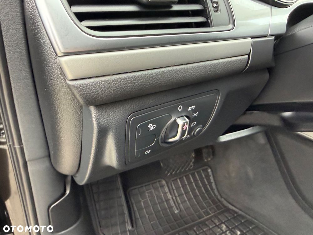 Audi A6 Avant 2.0 TDI Ultra DPF S tronic - 26