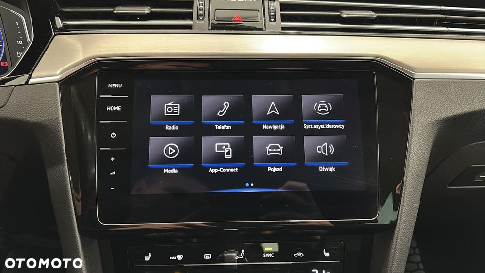 Volkswagen Passat - 20