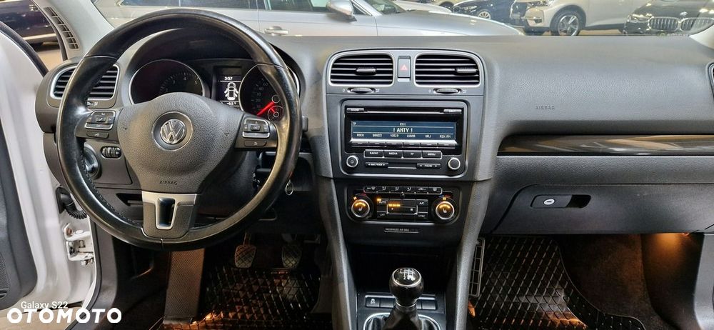 Volkswagen Golf - 19