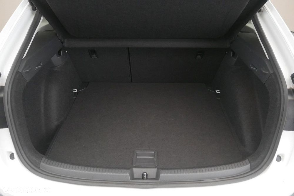 Volkswagen Taigo 1.5 TSI ACT Style DSG - 16