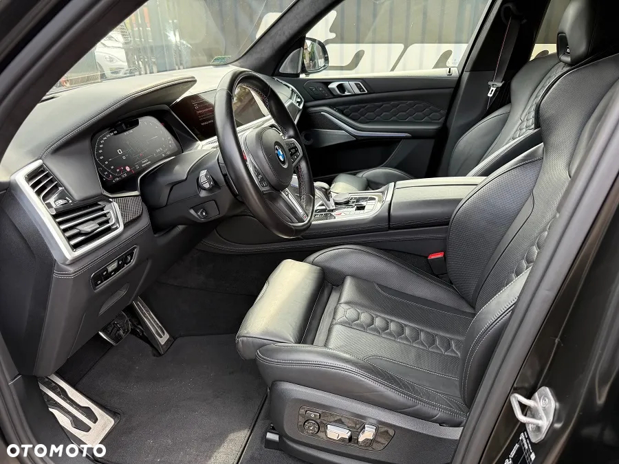 BMW X5 M Competition - 16