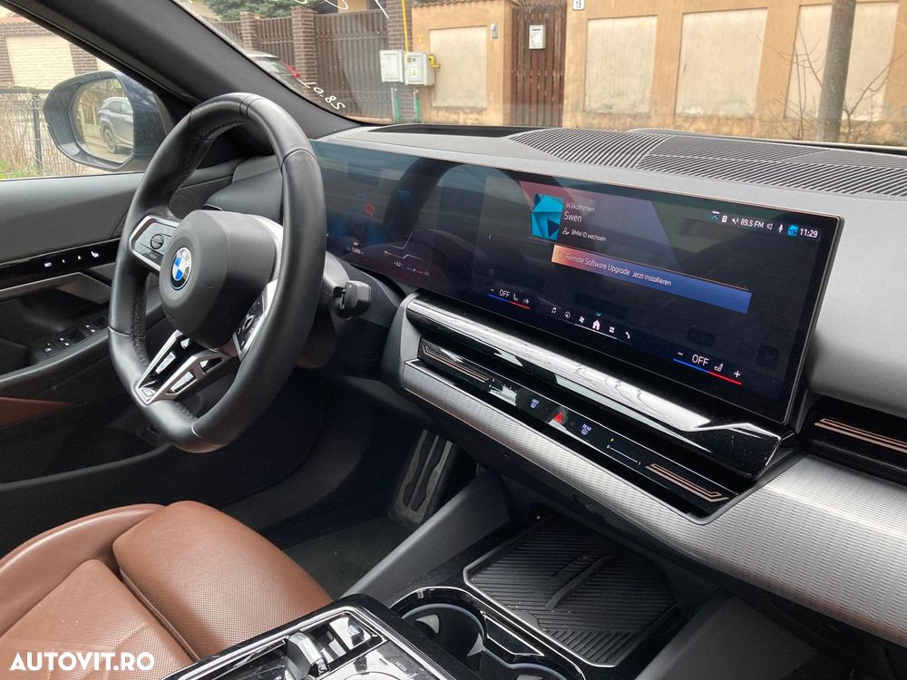 BMW Seria 5 520d xDrive Aut. - 12